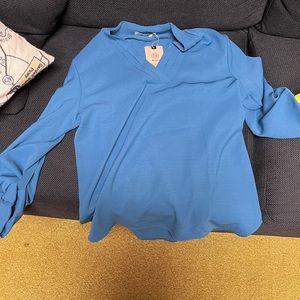 Women’s large blue dress shirt